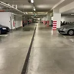 Comfortable Apart, Old Town, Free Parking, Hanging Bed, Wi-fi, Lift, Aircon,self Check-in 24h, Stare Miasto, Winda, Nowy Budynek, Garaz 0 Zl, Klima Apartmán *