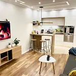 Comfortable Apart, Old Town, Free Parking, Hanging Bed, Wi-fi, Lift, Aircon,self Check-in 24h, Stare Miasto, Winda, Nowy Budynek, Garaz 0 Zl, Klima *
