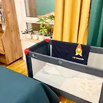 Comfortable Apart, Old Town, Free Parking, Hanging Bed, Wi-fi, Lift, Aircon,self Check-in 24h, Stare Miasto, Winda, Nowy Budynek, Garaz 0 Zl, Klima Vratislav