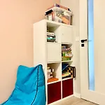 Comfortable Apart, Old Town, Free Parking, Hanging Bed, Wi-fi, Lift, Aircon,self Check-in 24h, Stare Miasto, Winda, Nowy Budynek, Garaz 0 Zl, Klima Vratislav