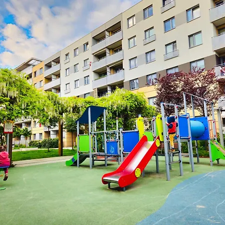 Comfortable Apart, Old Town, Free Parking, Hanging Bed, Wi-fi, Lift, Aircon,self Check-in 24h, Stare Miasto, Winda, Nowy Budynek, Garaz 0 Zl, Klima Apartmán