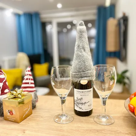 Comfortable Apart, Old Town, Free Parking, Hanging Bed, Wi-fi, Lift, Aircon,self Check-in 24h, Stare Miasto, Winda, Nowy Budynek, Garaz 0 Zl, Klima Apartamento