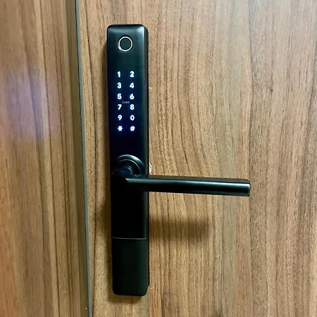 Appartamento Comfortable Apart, Old Town, Free Parking, Hanging Bed, Wi-fi, Lift, Aircon,self Check-in 24h, Stare Miasto, Winda, Nowy Budynek, Garaz 0 Zl, Klima Breslavia