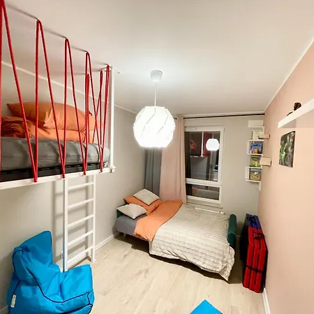 Апартаменты Comfortable Apart, Old Town, Free Parking, Hanging Bed, Wi-fi, Lift, Aircon,self Check-in 24h, Stare Miasto, Winda, Nowy Budynek, Garaz 0 Zl, Klima *