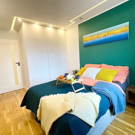 Comfortable Apart, Old Town, Free Parking, Hanging Bed, Wi-fi, Lift, Aircon,self Check-in 24h, Stare Miasto, Winda, Nowy Budynek, Garaz 0 Zl, Klima Apartamento Wrocław