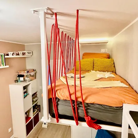 Comfortable Apart, Old Town, Free Parking, Hanging Bed, Wi-fi, Lift, Aircon,self Check-in 24h, Stare Miasto, Winda, Nowy Budynek, Garaz 0 Zl, Klima * Wrocław