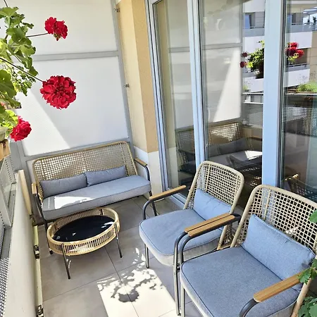 Comfortable Apart, Old Town, Free Parking, Hanging Bed, Wi-fi, Lift, Aircon,self Check-in 24h, Stare Miasto, Winda, Nowy Budynek, Garaz 0 Zl, Klima 브로츠와프